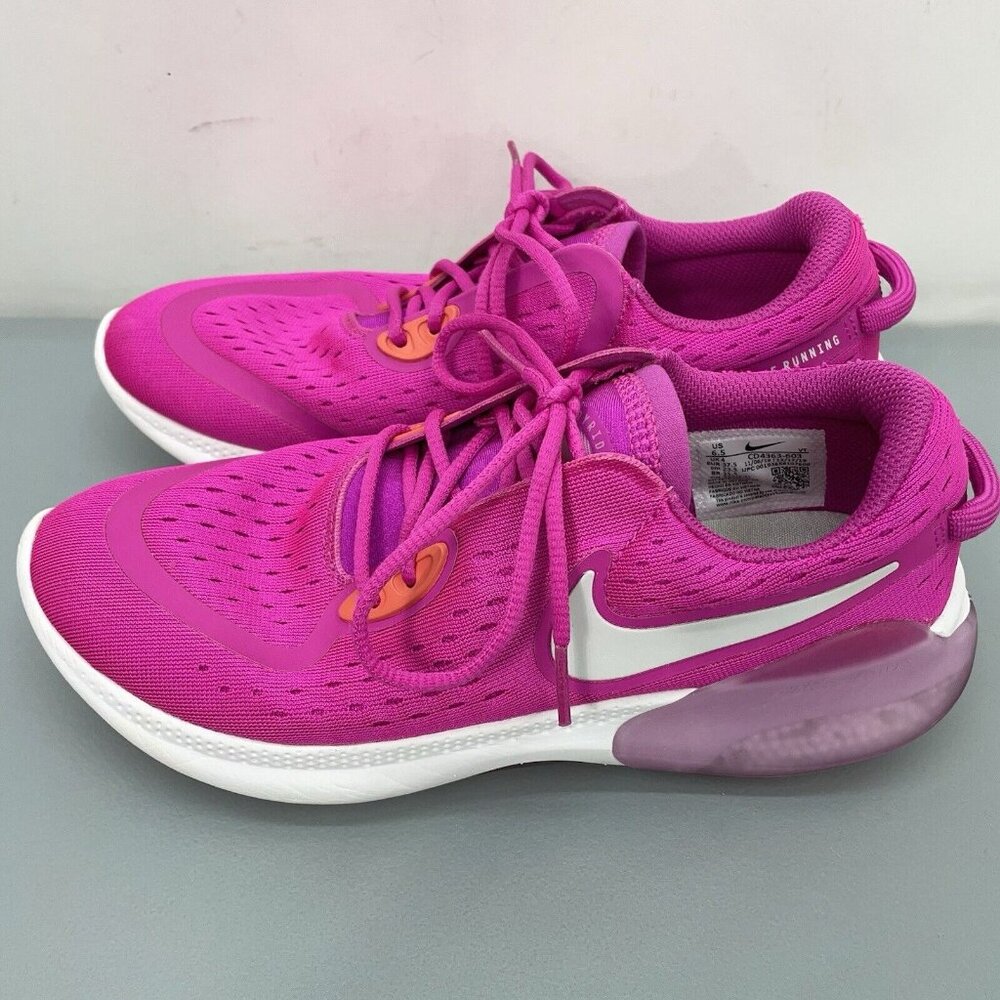 Nike Pink Athletic Shoes - Picture 7 of 14